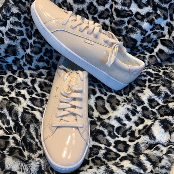 Pale Pink Patent Leather Keds - Picture 4 of 4